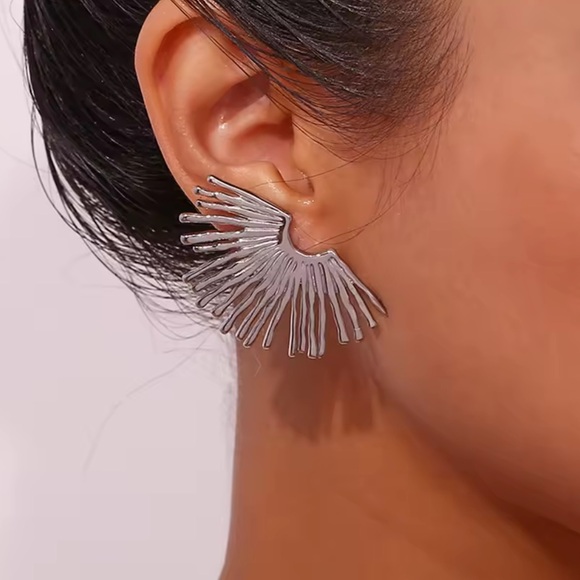 Zara New sun lux  Silver Earrings - Picture 1 of 10